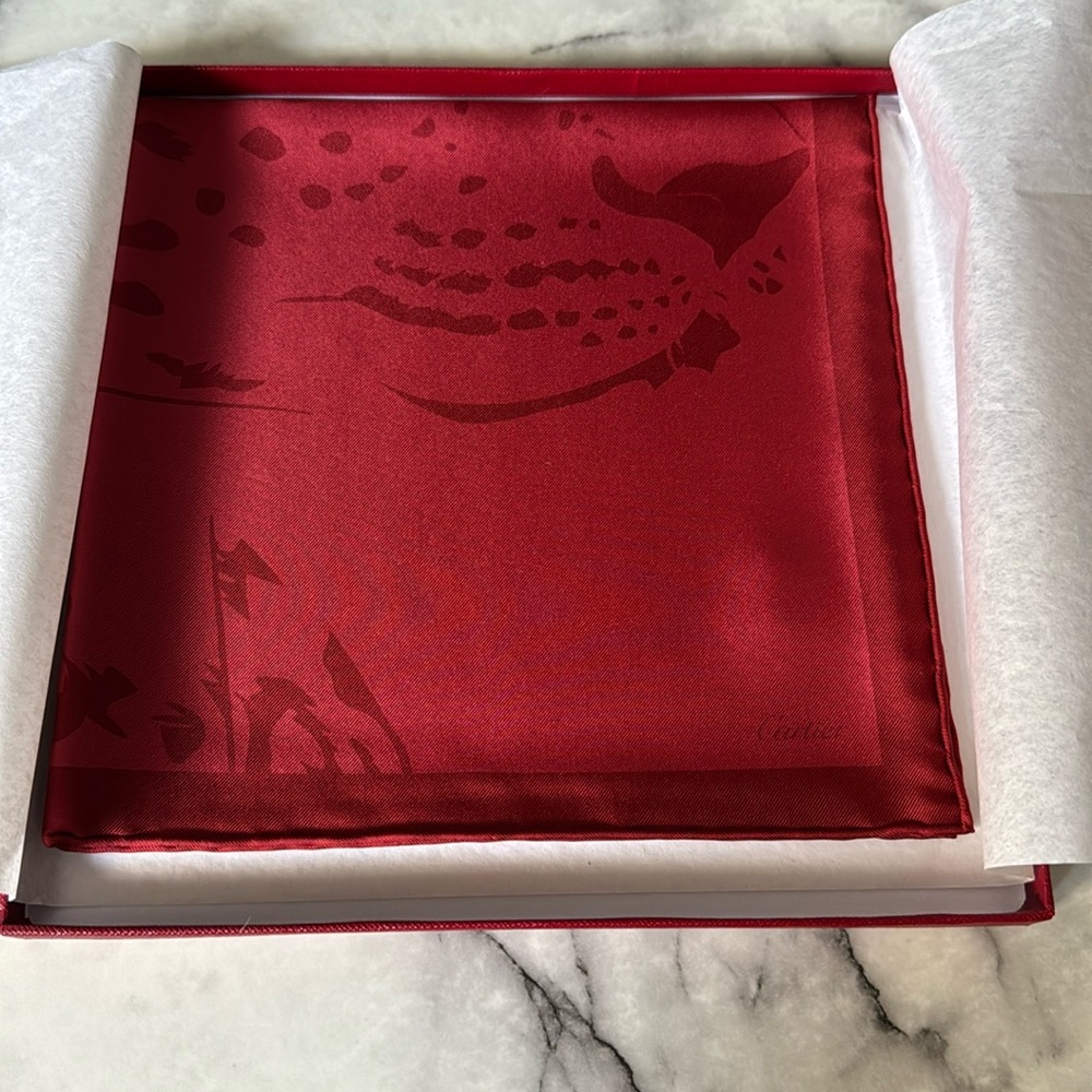 Classic Cartier 100% silk scarf - 42x42 red pantha